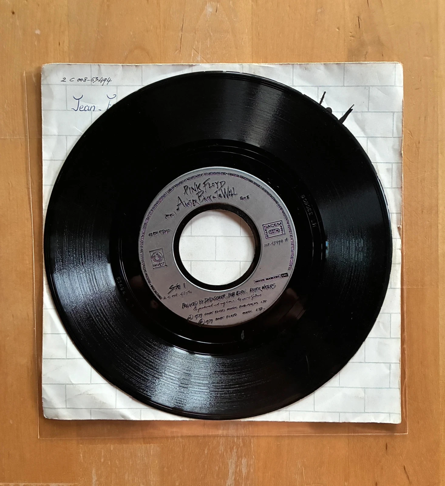Disco de vinil 45T Pink Floyd Another brick in the Wall. – photo 3